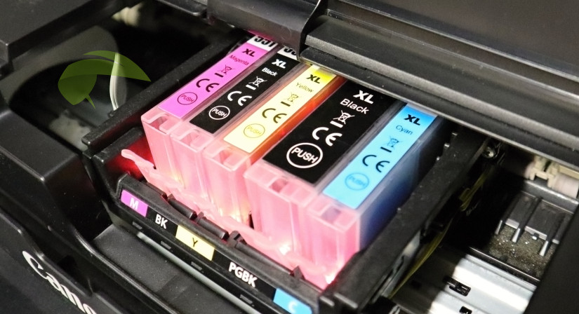 Inkoustové barvy v tiskárně Canon